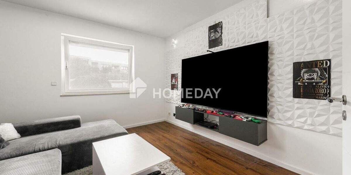 Helle 2-Zimmer-Hochparterrewohnung - frisch saniert, Stellplatz & Keller inklusive 2 zimmer