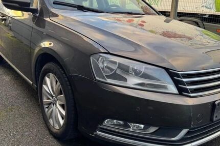 VW Passat 361.500 km 3.500 &euro; Hilden 40721