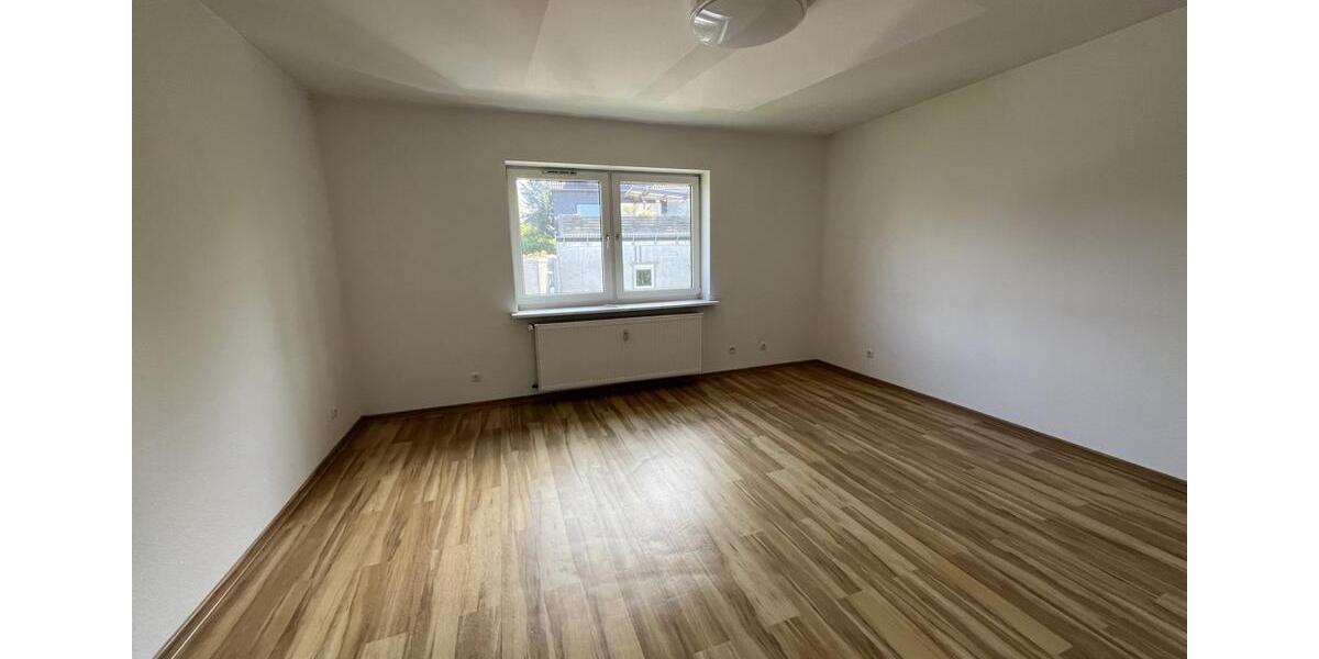 Etagenwohnung Remscheid Lüttringhausen - 3 Zimmer, 59 m&sup2;, 439&euro; | Angebot:26462515