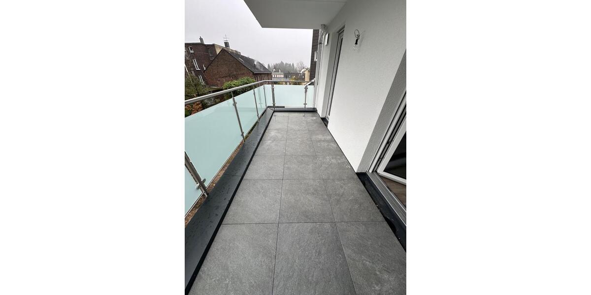 Neubauwohnung 100 qm 3Zi mit großem Balkon in Solingen-Höhscheid 3 zimmer