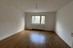 Erdgeschoßwohnung Solingen Mitte - 1 Zimmer, 37 m&sup2;, 300&euro; | Angebot:26470276