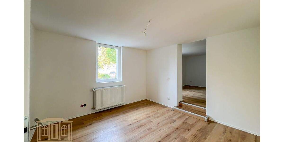 Einfamilienhaus Remscheid Lüttringhausen - 1 Zimmer, 249 m&sup2;, 399.500&euro; | Angebot:24855507