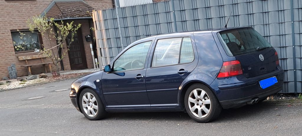 VW Golf 197.000 km 7.300 &euro; Kürten 51515