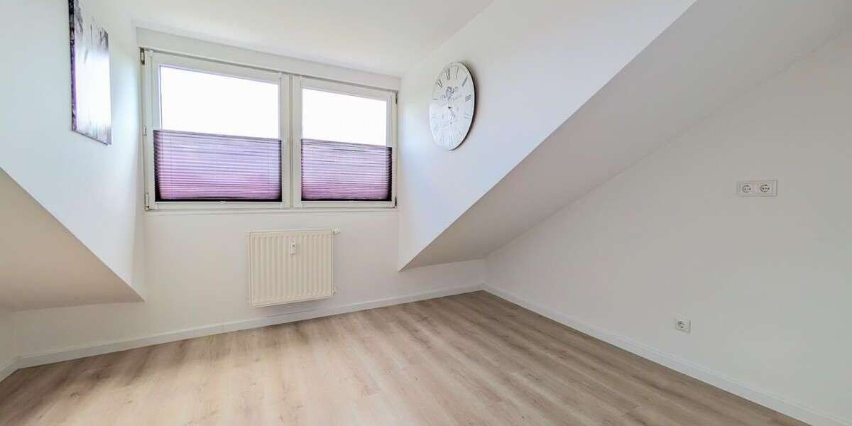 Etagenwohnung Düsseldorf Stadtbezirk 8 - 1 Zimmer, 49 m&sup2;, 686&euro; | Angebot:27018402