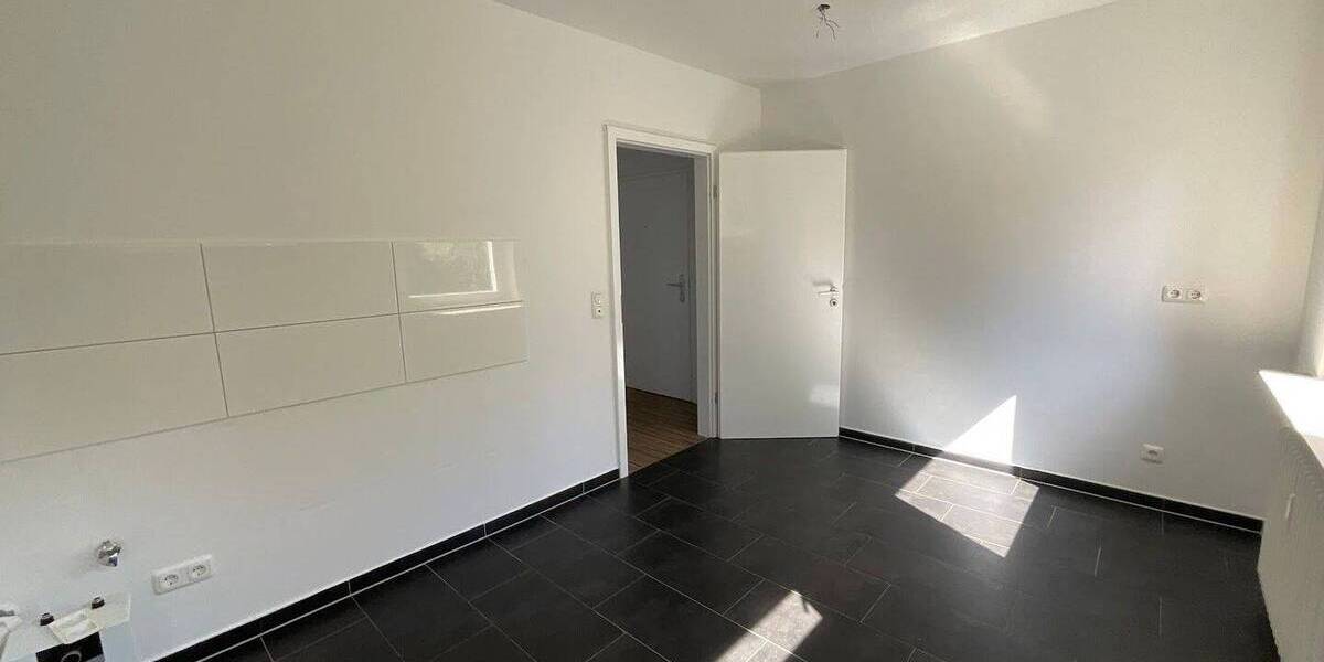 Etagenwohnung Remscheid Süd - 3 Zimmer, 79 m&sup2;, 735&euro; | Angebot:26863055