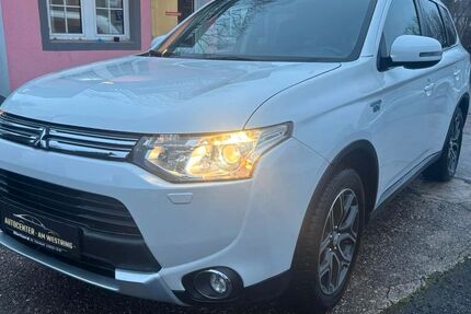 Mitsubishi Outlander 76.500 km 13.990 &euro; Wuppertal 42329