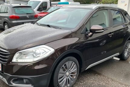 Suzuki (SX4) S-Cross 115.550 km 9.999 &euro; Bergisch Gladbach 51465