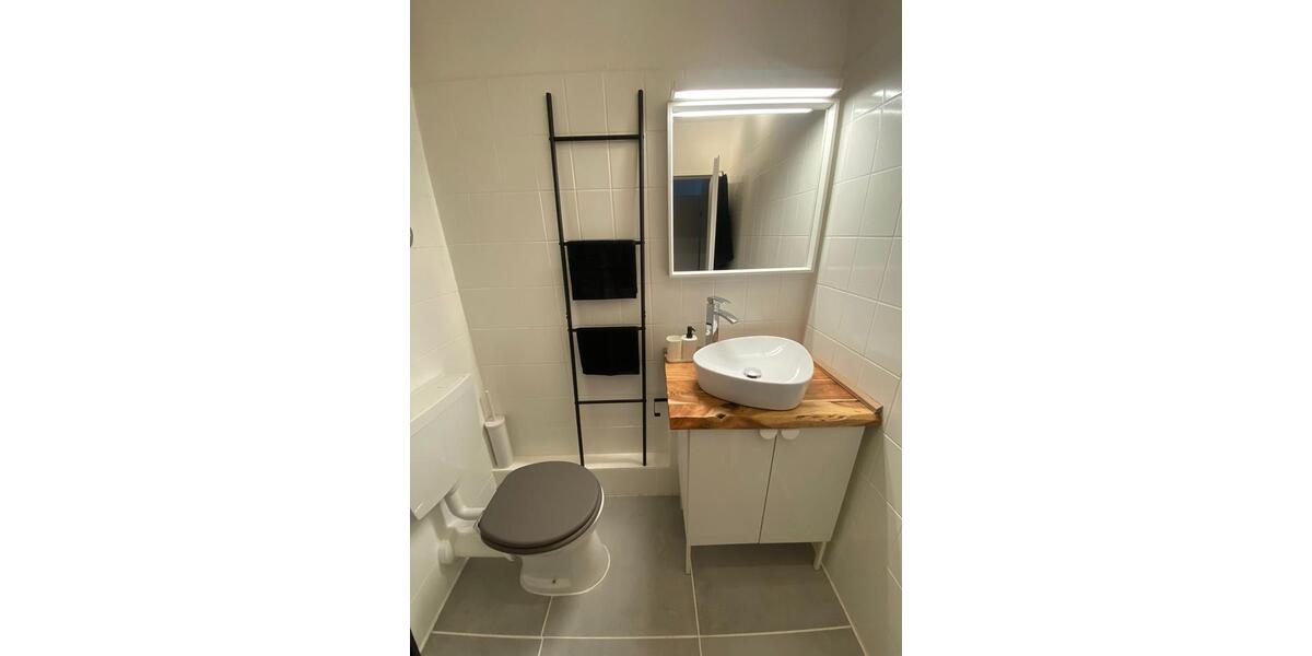 Etagenwohnung Düsseldorf Stadtbezirk 8 - 1 Zimmer, 27 m&sup2;, 790&euro; | Angebot:10229892