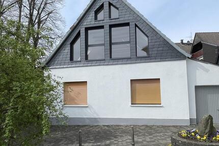 Haus Breckerfeld - 5 Zimmer, 131 m&sup2;, 1.300&euro; | Angebot:26299884