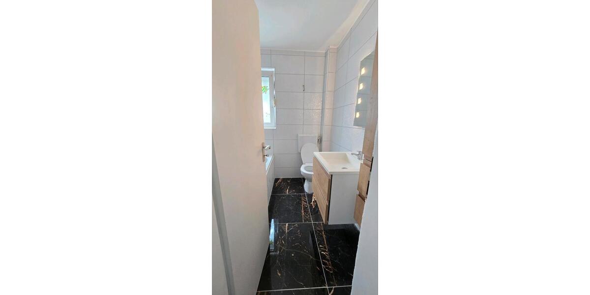 Etagenwohnung Wuppertal Gemarkung Langerfeld - 2 Zimmer, 55 m&sup2;, 470&euro; | Angebot:26408241