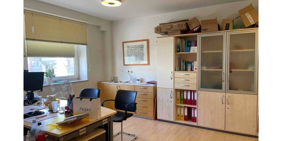 Moderne Praxis- oder Bürofläche: 414 m² in Top-Lage & TG-Stellplätzen 1 zimmer