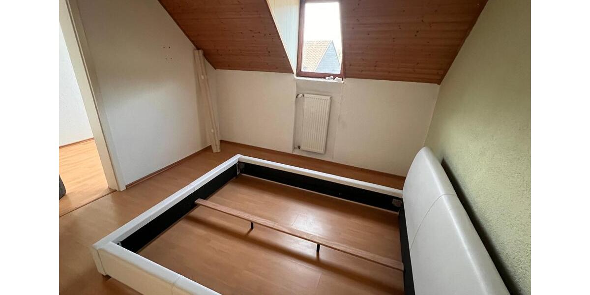 DG Wohnung, 3 Zimmer, 80 m2 3 zimmer