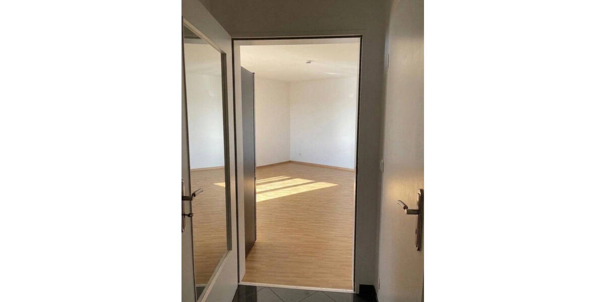 Etagenwohnung Düsseldorf Düsseltal - 2 Zimmer, 49 m&sup2;, 299.000&euro; | Angebot:26426709