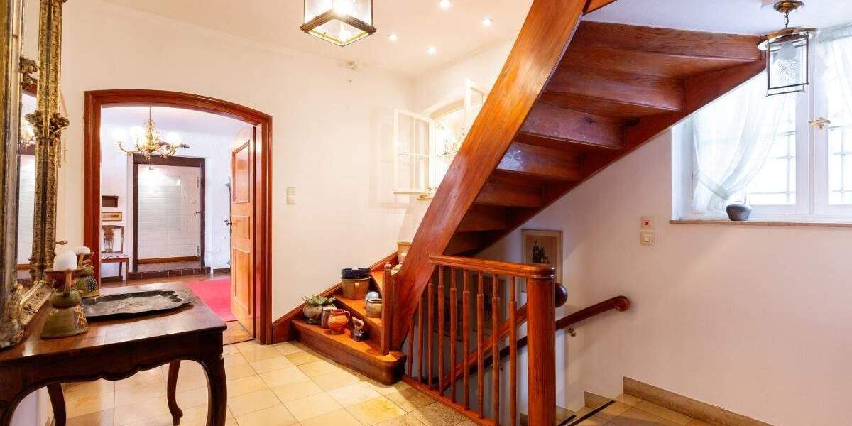 Mehrfamilienhaus, Wohnhaus Ratingen-Hösel Hösel - 1 Zimmer, 364 m&sup2;, 1.200.000&euro; | Angebot:25683321
