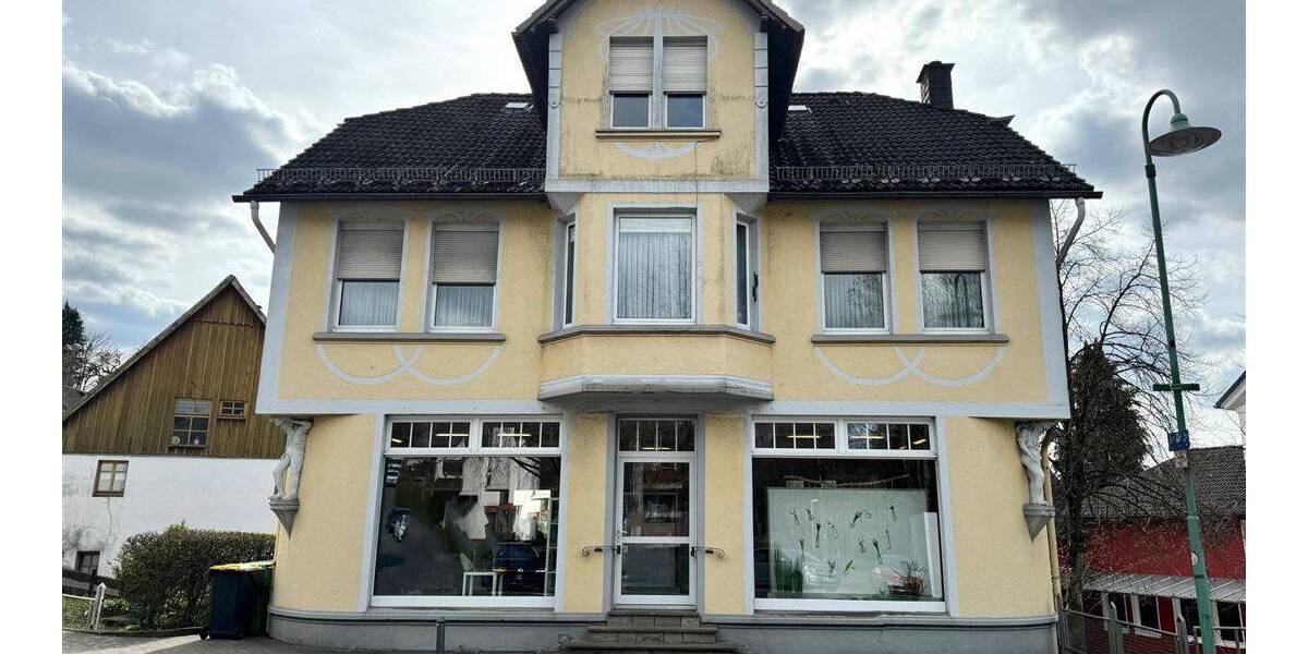 Stadtprägendes Wohn- und Geschäftshaus in Kierspe-Dorf zimmer