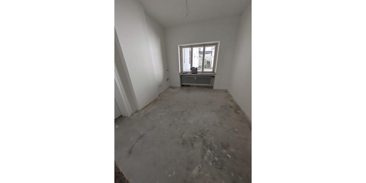 Ehemaliges Reisebüro auf der Rather Straße zu vermieten zimmer