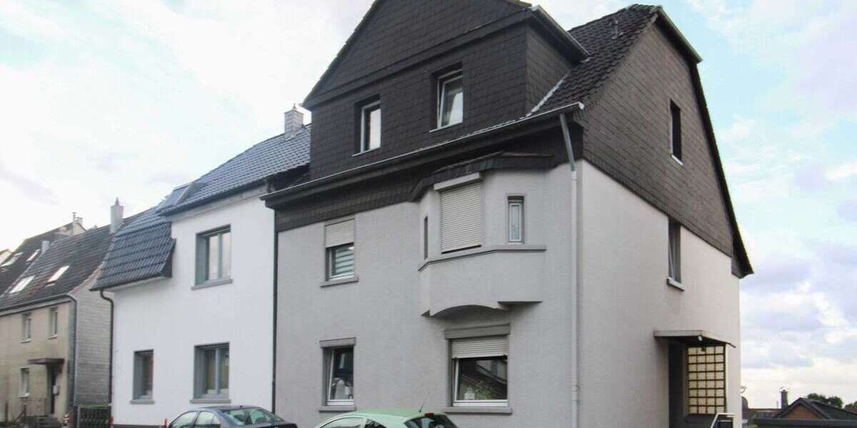 Haus zum Kaufen in Leverkusen 520.000 € 221.46 m² 8 zimmer