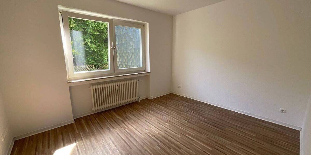 Etagenwohnung Remscheid Süd - 3 Zimmer, 79 m&sup2;, 735&euro; | Angebot:26863055