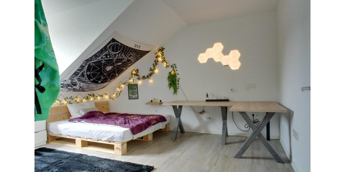 Dachgeschoßwohnung Dormagen - 2 Zimmer, 69 m&sup2;, 760&euro; | Angebot:26423181