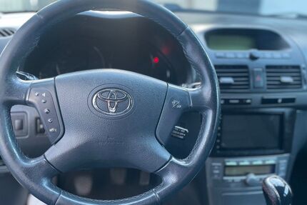 Toyota Avensis 354.189 km 1.700 &euro; Hagen 58095