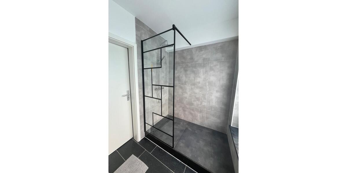 Einfamilienhaus Leverkusen - 6 Zimmer, 180 m&sup2;, 599.000&euro; | Angebot:26443584