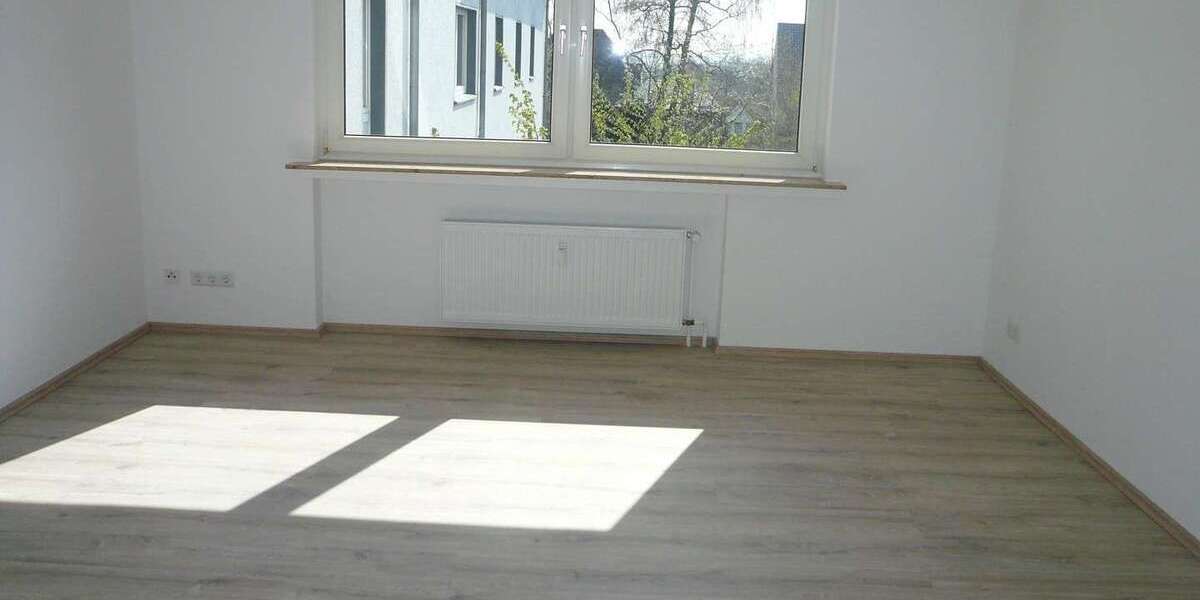 Etagenwohnung Heiligenhaus - 1 Zimmer, 40 m&sup2;, 325&euro; | Angebot:27101005