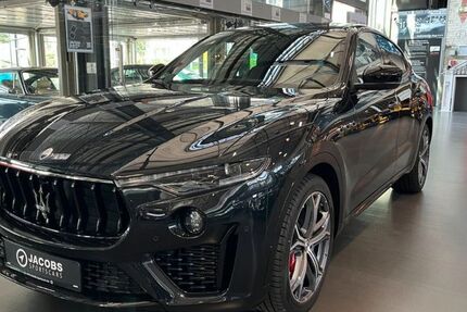 Maserati Levante 76.770 km 57.980 € Köln 50829