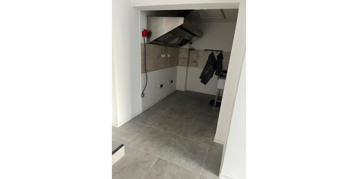 Gewerbeobjekt Halver - 700&euro; | Angebot:25842918