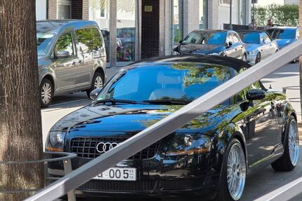 Audi TT 119.000 km 9.690 &euro; Solingen 42719
