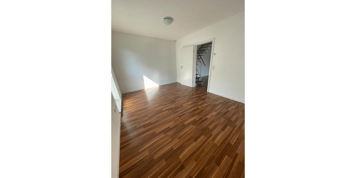 Maisonettenwohnung Bergisch Gladbach Alt-Frankenforst - 3 Zimmer, 86 m&sup2;, 340.000&euro; | Angebot:26799534