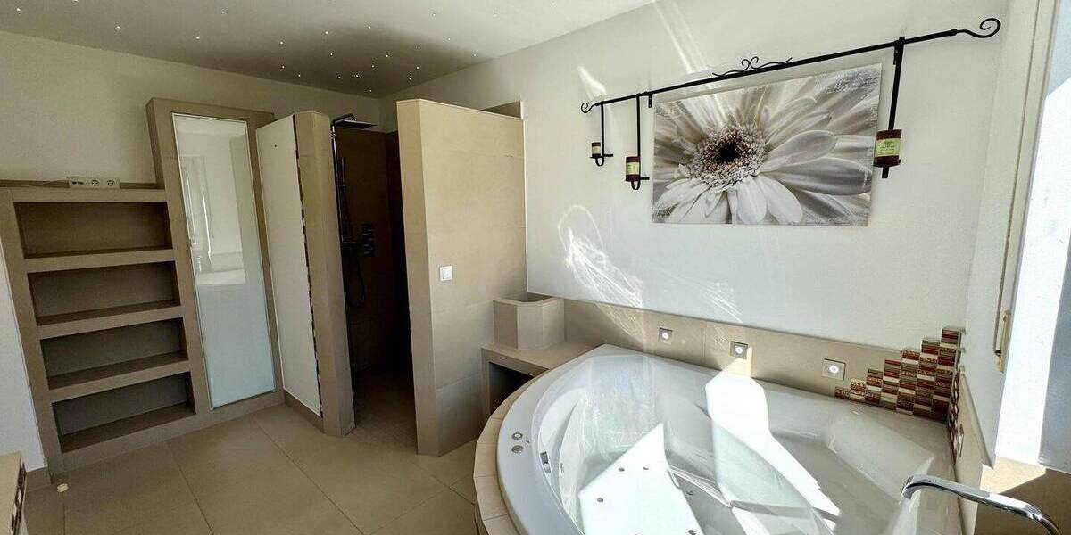 Reihenmittelhaus Leverkusen Schlebusch - 3 Zimmer, 115 m&sup2;, 449.000&euro; | Angebot:26500181