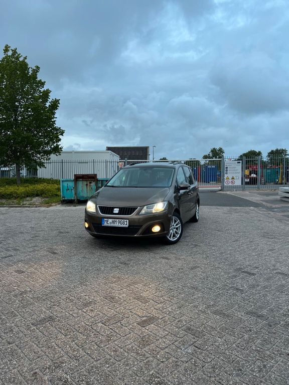 Seat Alhambra 200.017 km 12.599 € Mettmann 40822