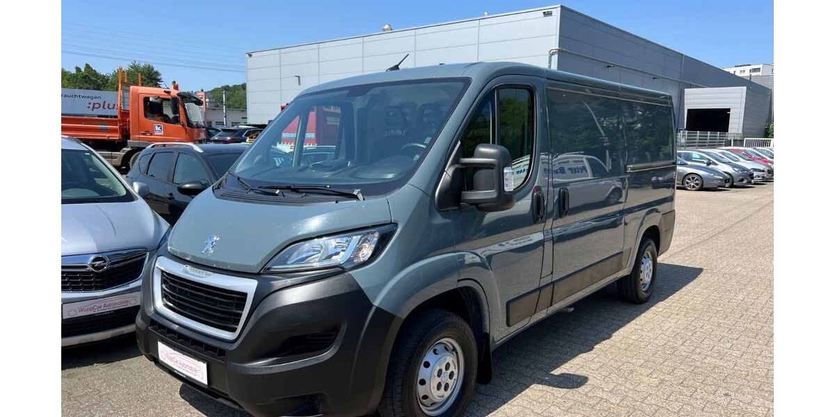 Peugeot Boxer 121.240 km 16.390 &euro; Wuppertal 42109