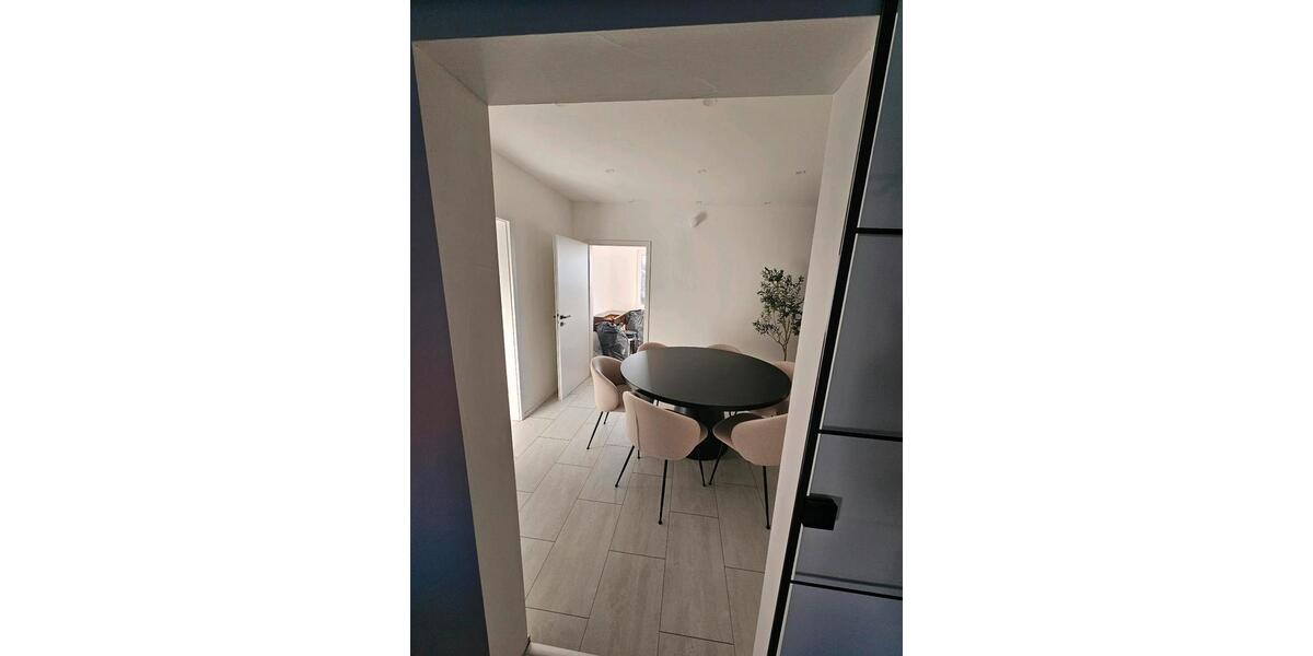 Etagenwohnung Remscheid Remscheid-Süd - 3 Zimmer, 76 m&sup2;, 195.000&euro; | Angebot:25355945