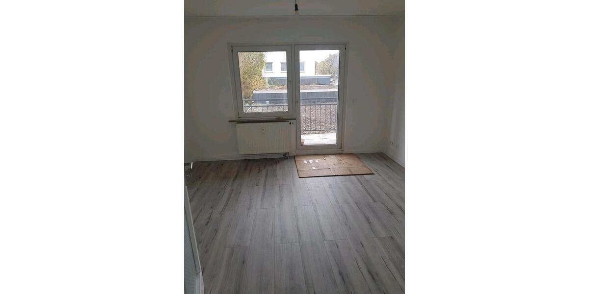 Erdgeschoßwohnung Burscheid - 4 Zimmer, 73 m&sup2;, 1.070&euro; | Angebot:26032958