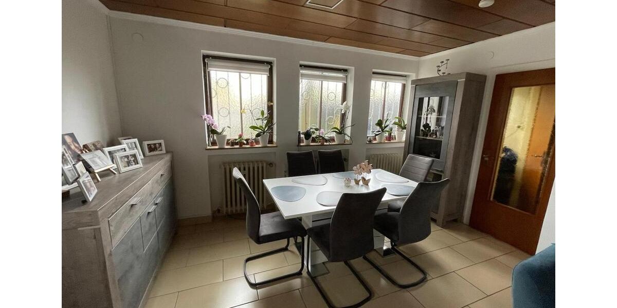 Erdgeschoßwohnung Solingen Wald - 2 Zimmer, 50 m&sup2;, 650&euro; | Angebot:26416852