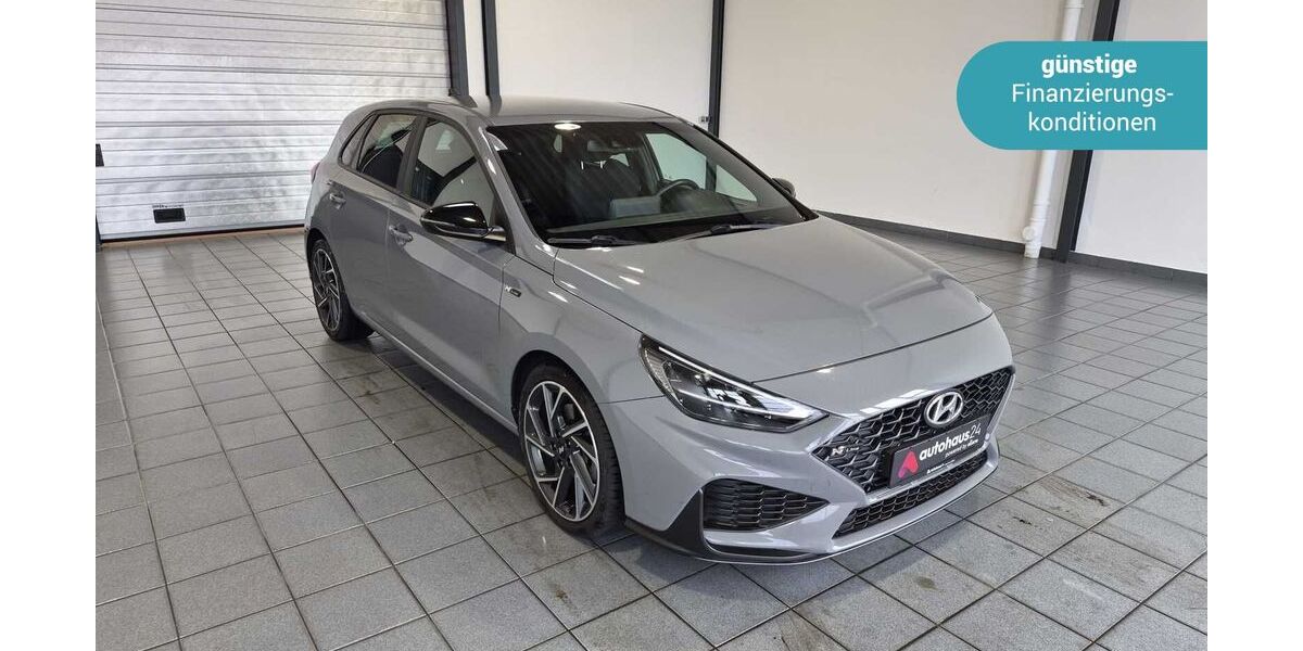 Hyundai i30 66.340 km 19.490 &euro; Wuppertal 42287