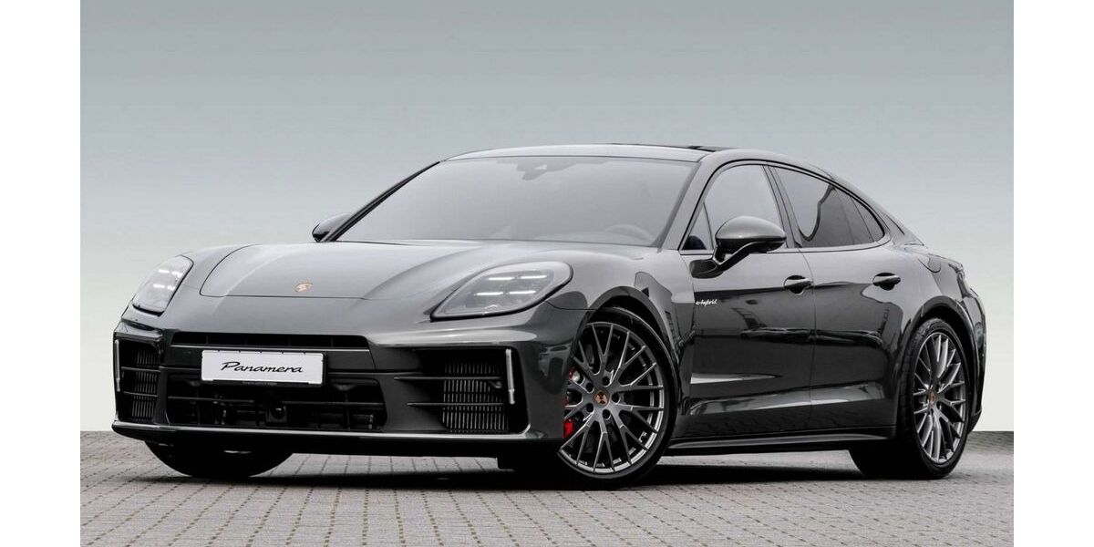 Porsche Panamera 12.999 km 151.900 &euro; Hagen 58119