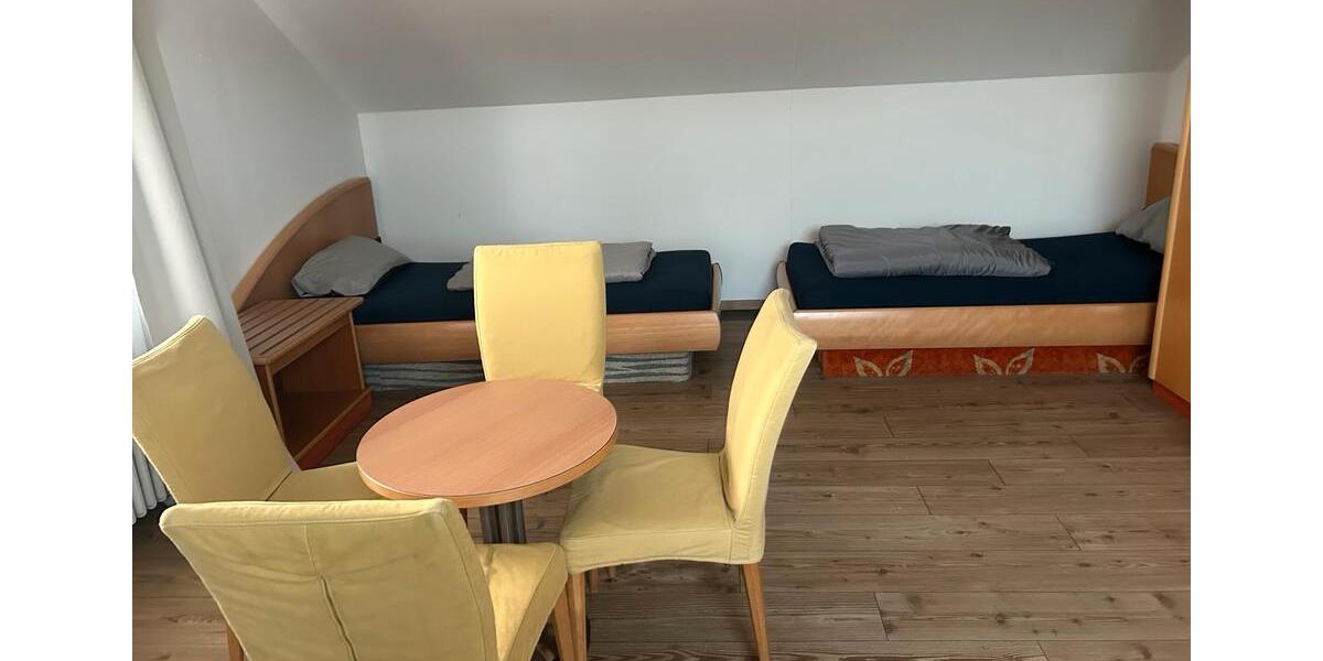 Maisonettenwohnung Remscheid Lüttringhausen - 2 Zimmer, 60 m&sup2;, 11&euro; | Angebot:25512272