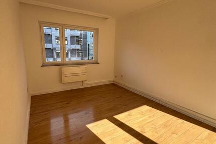 Wohnung Düsseldorf Oberbilk - 2 Zimmer, 58 m&sup2;, 275.500&euro; | Angebot:24950303