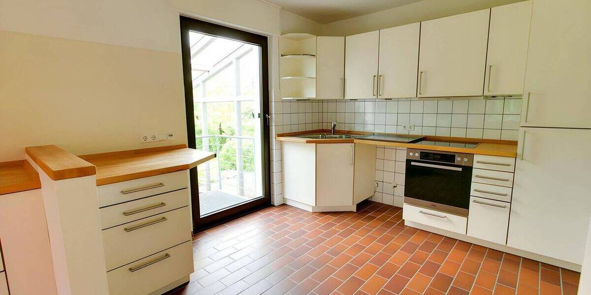 Etagenwohnung Bergisch Gladbach Alt-Refrath - 3 Zimmer, 87 m&sup2;, 1.250&euro; | Angebot:26805159