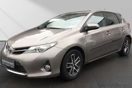 Toyota Auris 76.700 km 13.490 € Velbert 42549