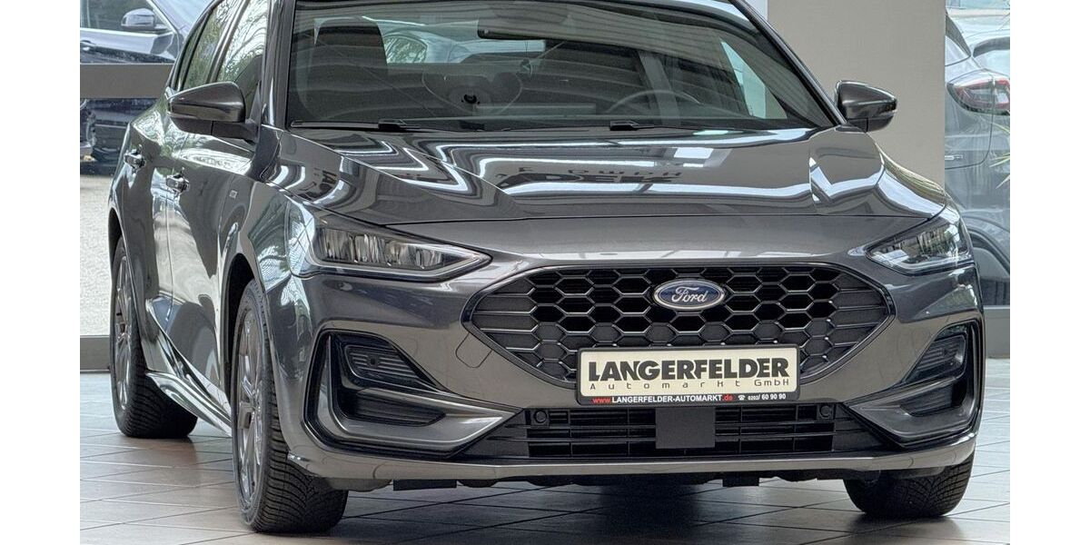 Ford Focus 61.118 km 17.899 &euro; Wuppertal 42389