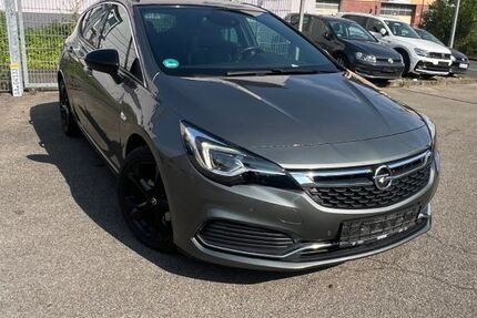 Opel Astra 124.000 km 9.499 &euro; Hagen 58089