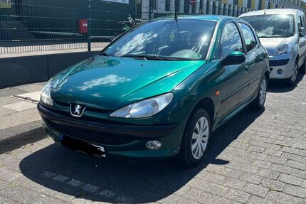 Peugeot 206 113.314 km 1.950 &euro; Bergisch Gladbach 51469