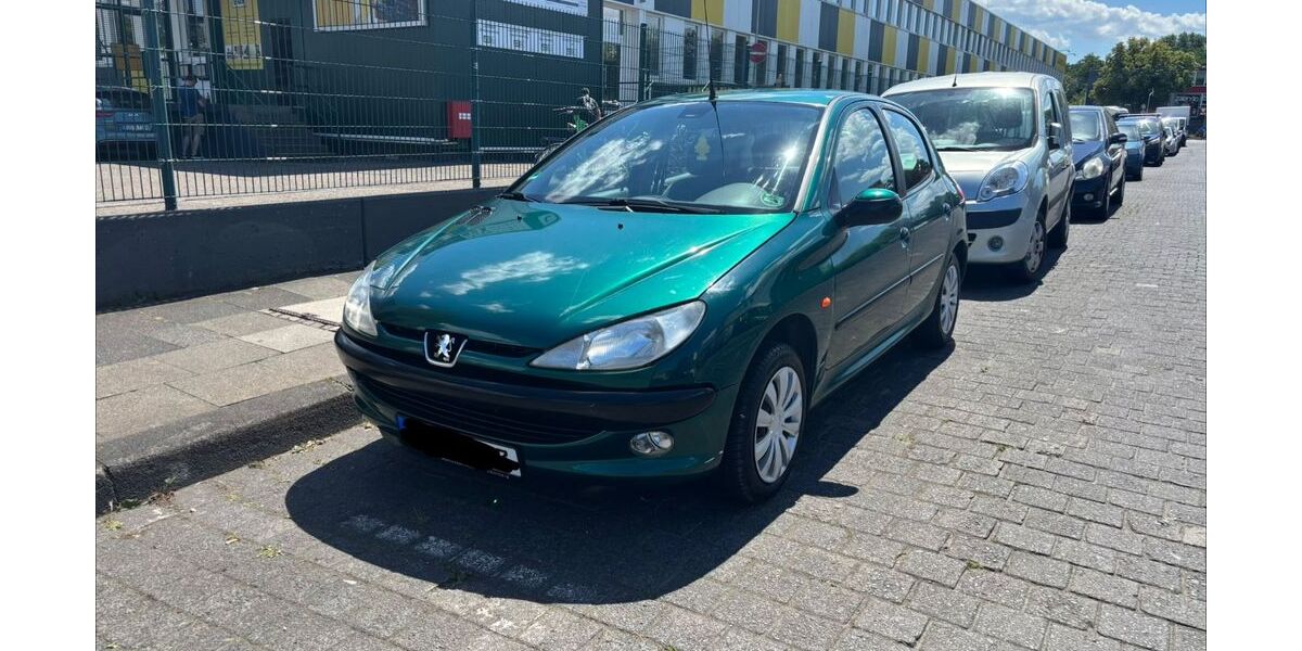 Peugeot 206 113.314 km 1.950 &euro; Bergisch Gladbach 51469
