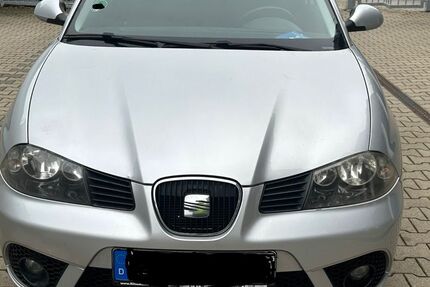 Seat Ibiza 158.000 km 2.100 &euro; Düsseldorf 40227