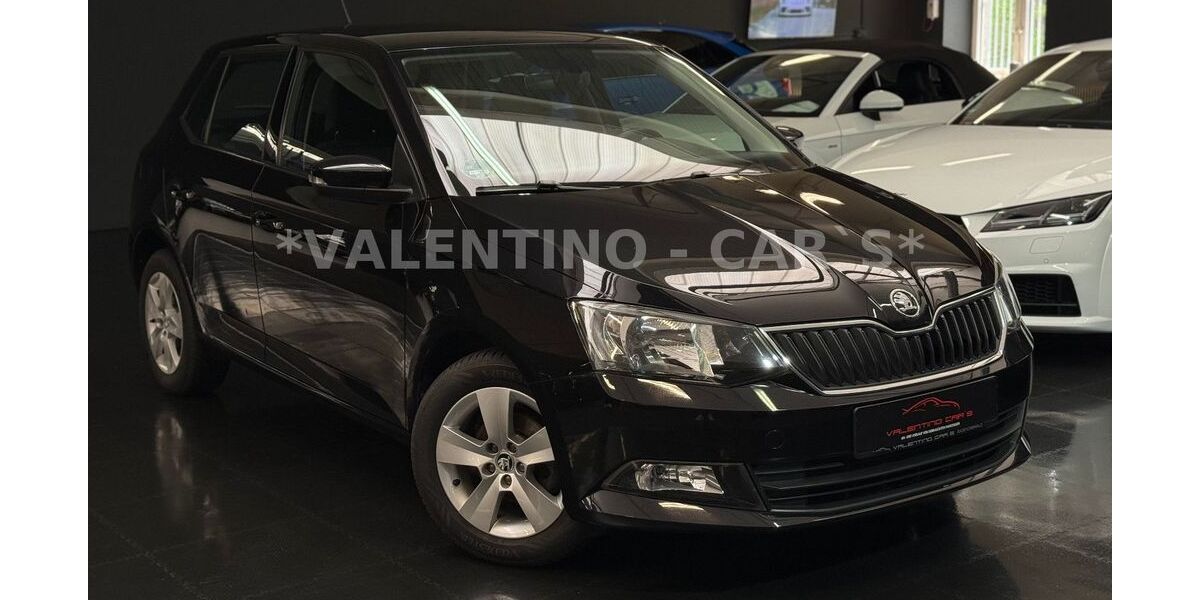 Skoda Fabia 47.953 km 12.199 &euro; Radevormwald 42477