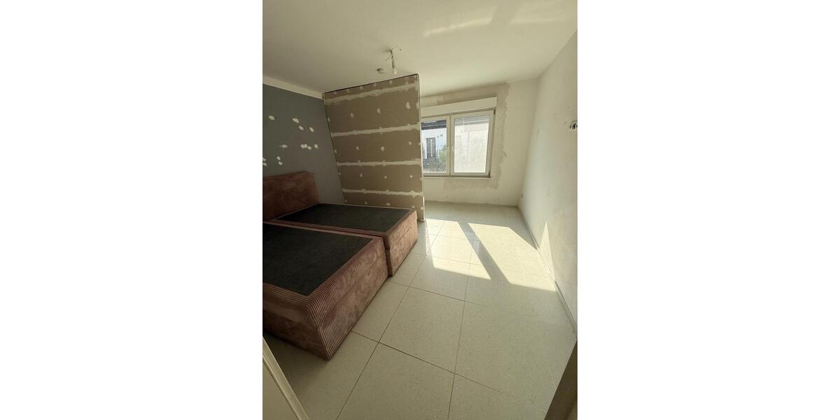 Einfamilienhaus Leverkusen - 5 Zimmer, 126 m&sup2;, 600.000&euro; | Angebot:27453037