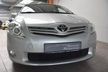 Toyota Auris 296.811 km 3.380 € Heiligenhaus 42579